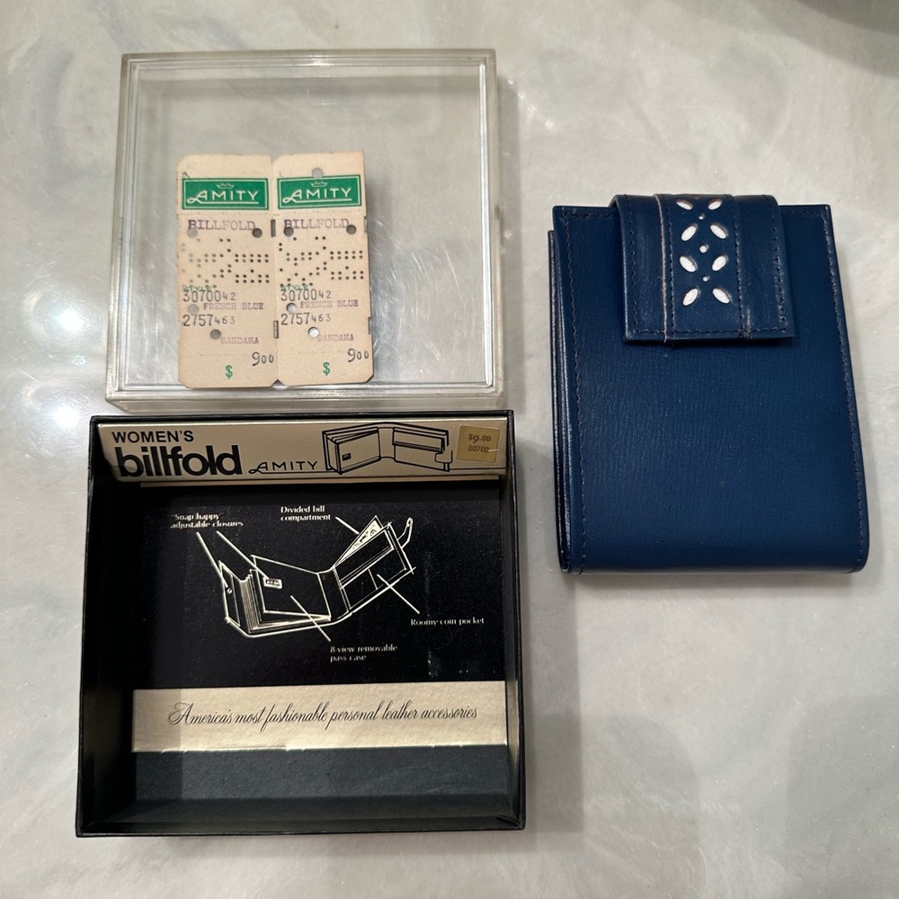 NOS Amity wallet from 70s or 80s